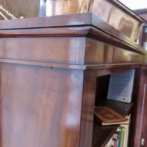 Victorian mahogany open bookcase with adjustable shelves