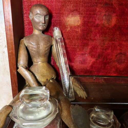 Victorian medical apothecary chest and contents