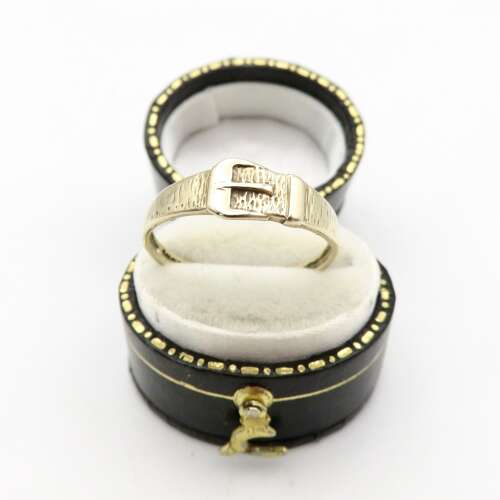 9ct gold buckle ring