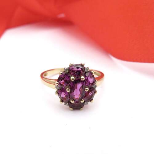 9ct Gold, Amethyst & Diamond Ring Size N