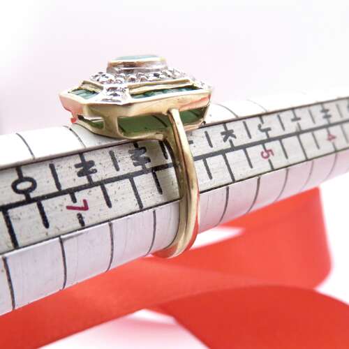 Diamond and Emerald 9ct Gold Art Deco style ring