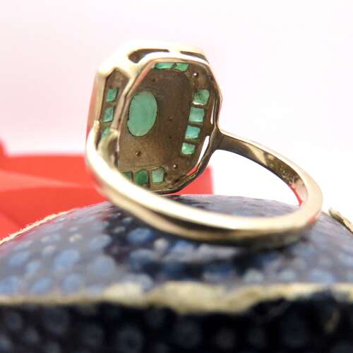 Diamond and Emerald 9ct Gold Art Deco style ring