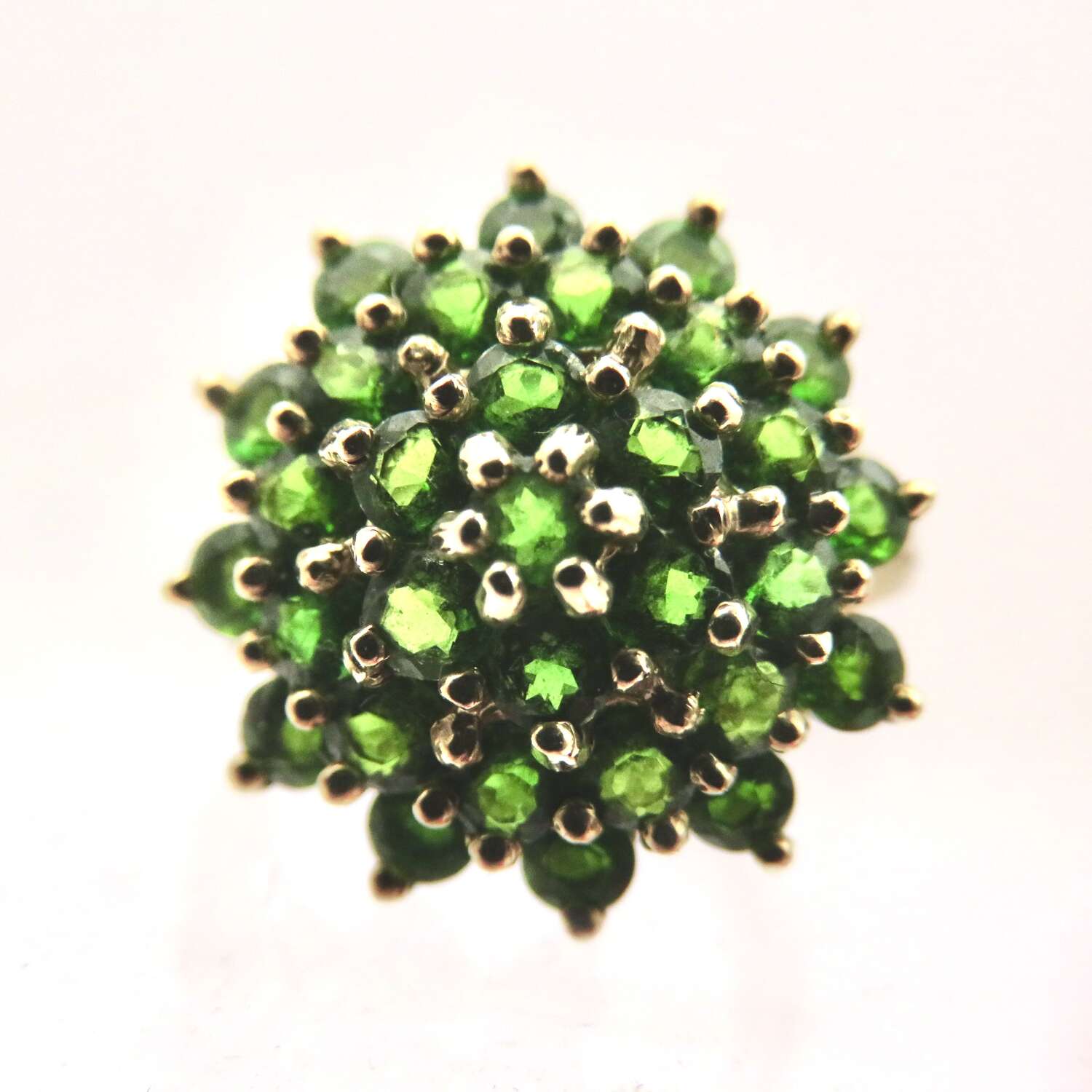 Vintage 9ct gold peridot cluster ring