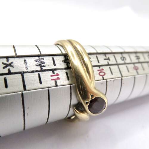 9ct gold garnet snake ring
