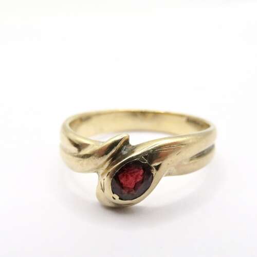 9ct gold garnet snake ring