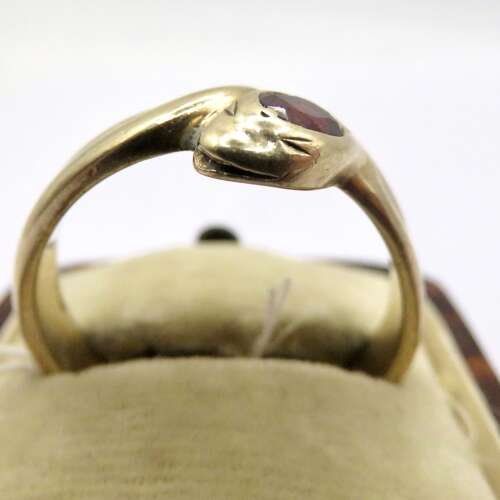 9ct gold garnet snake ring