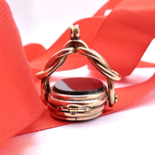Gold Carnelian & Bloodstone fob photo locket