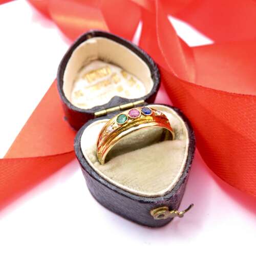 Classic 18ct Gold Rainbow Gemstone Ring – Emerald, Ruby, Sapphire & Diamond