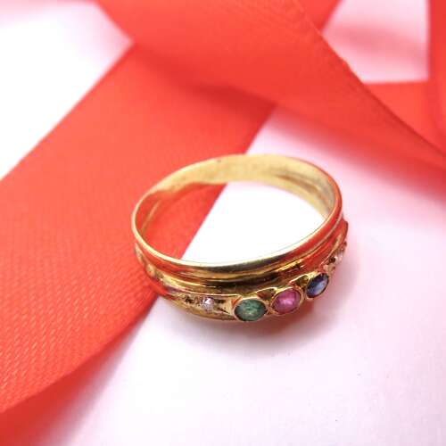 Classic 18ct Gold Rainbow Gemstone Ring – Emerald, Ruby, Sapphire & Diamond