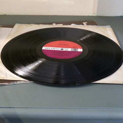 Led Zeppelin II October 1969 on Plum Atlantic Label