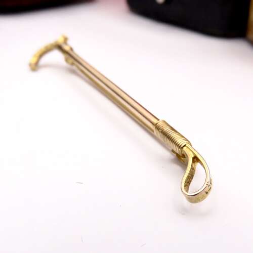 Antique 9ct gold riding crop tie or stock pin