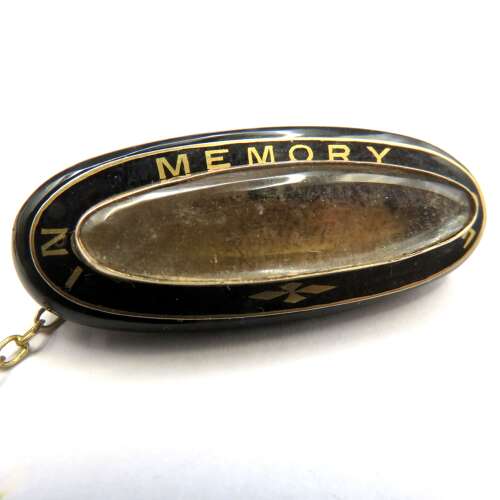 Victorian 9ct Gold 'In Memory Of' Locket Brooch