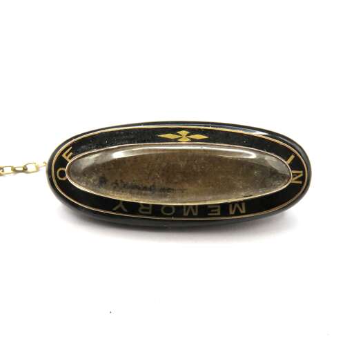 Victorian 9ct Gold 'In Memory Of' Locket Brooch