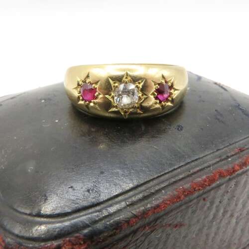 18ct Gold, Diamond and Ruby Gypsy Ring, 1922 Chester