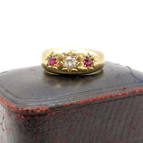 18ct Gold, Diamond and Ruby Gypsy Ring, 1922 Chester